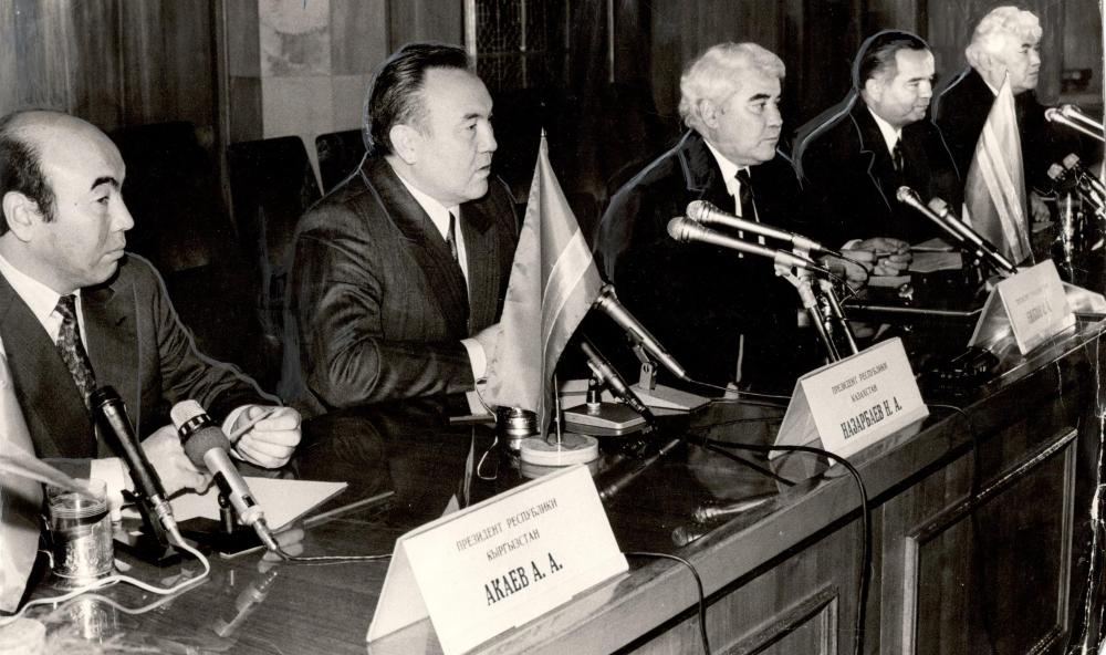 Nursultan Nazarbayev, Askar Akayev, Saparmurat Niyazov, Islam Karimov and Rahmon Nabiyev